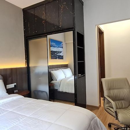 3Br Sky House Bsd Apartment Brandnew And Cozy Samporo Экстерьер фото